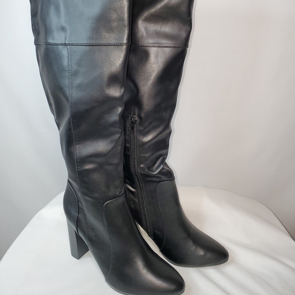Dress boots black sz 11M